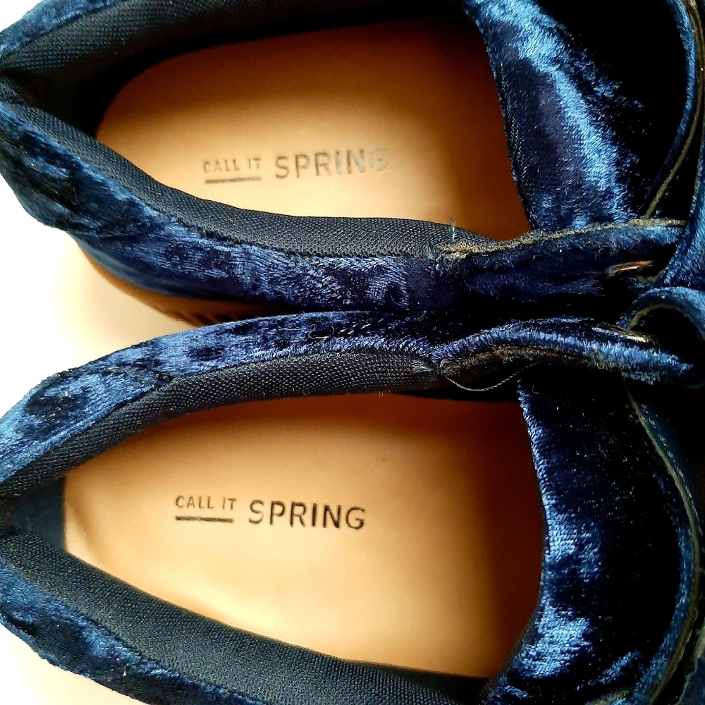 NEW Call It Spring Platforms - Picture 4 of 5